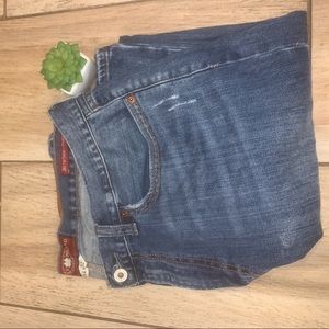 Lucky Brand Straight Jean